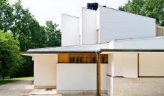 خانه  کوچک  Louis Carré-آلوار آلتو (پروژه9)