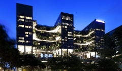 PARKROYAL on picking / باغ هتل PARKROYAL on picking / باغ هتل