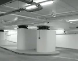 جداسازی لرزه ای در یک ساختمان جداسازی لرزه ای در یک ساختمان