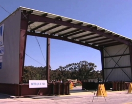 ارزیابی یک سازه فلزی تحت بارگذاری لرزه ای ارزیابی یک سازه فلزی تحت بارگذاری لرزه ای