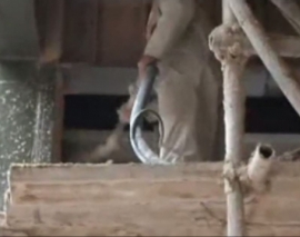 نحوه پاشیدن ماده مقاوم در برابر حریق بر روی اسکلت سازه های فولادی با دستگاه شاتکریت نحوه پاشیدن ماده مقاوم در برابر حریق بر روی اسکلت سازه های فولادی با دستگاه شاتکریت