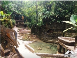 باغ سورئالیست ادوارد جیمز در  جنگل  مکزیک