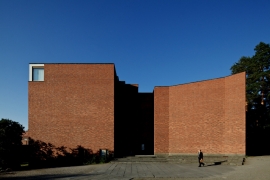 ساختمان دانشگاه Jyväskylä -آلوار آلتو (پروژه4)