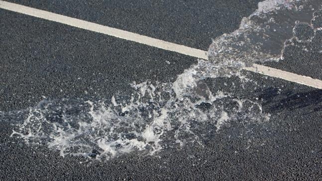نوعی بتن که می تواند در هر دقیقه 880 گالن آب باران را در سطح خیابان ها جذب کند.