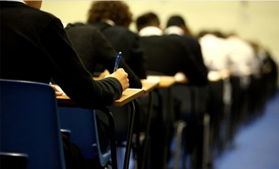 آمار قبولی 70 درصدی شرکت کنندگان دوره های ورود به حرفه در آزمون مرداد 94 (مصاحبه با افراد موفق کلاس های موسسه 808)