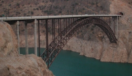 افتتاح بزرگترین پل زیرقوسی خاور میانه
