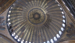گنبد چتری- معماری اسلامی